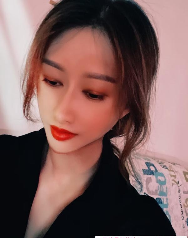 海珠性感御姐 1
