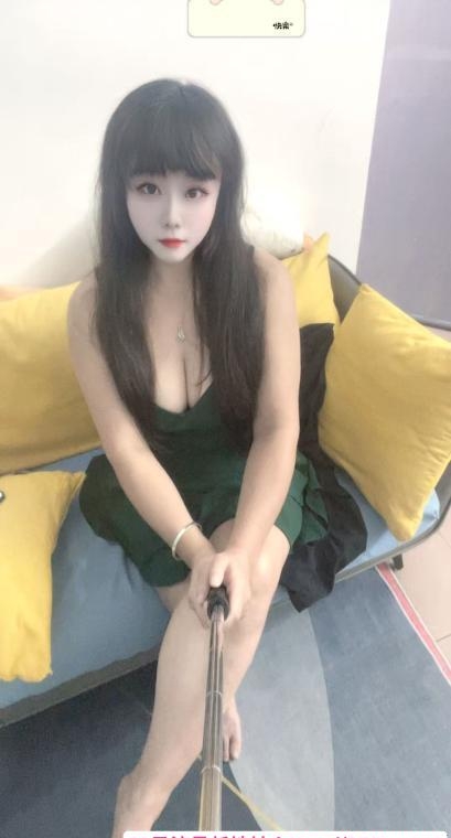 白云丰满美少妇 1