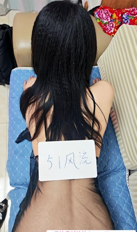 长腿细腰少妇悠悠 1