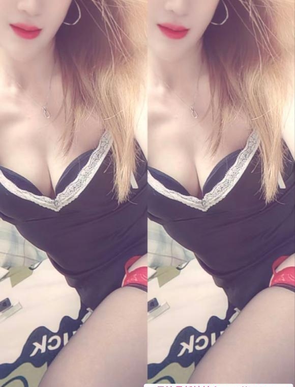津南区肤白南方小少妇 1