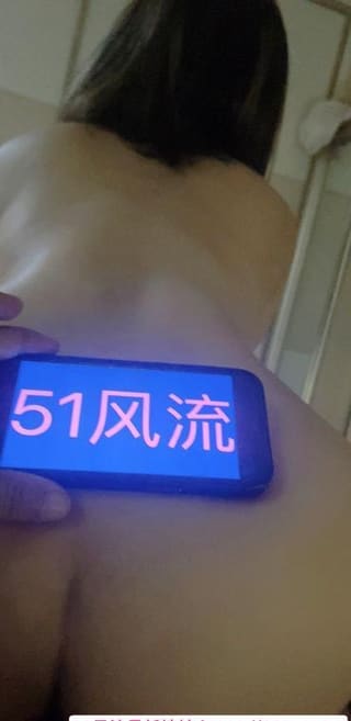 健身妹子露露