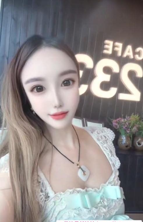 性感小母狗 1