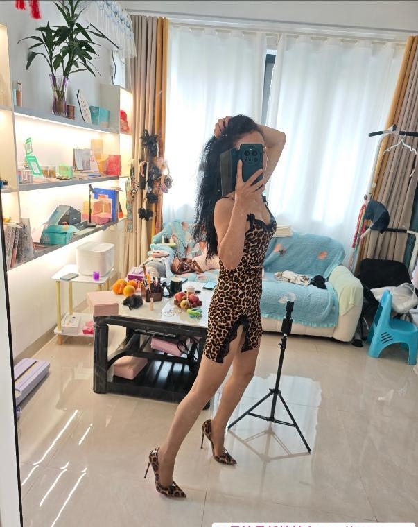 玩SM女王馨馨 1