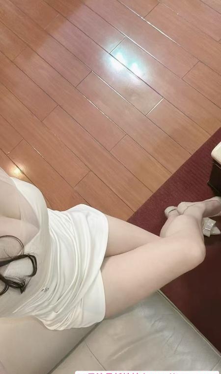 风骚丝袜美腿姐姐 1
