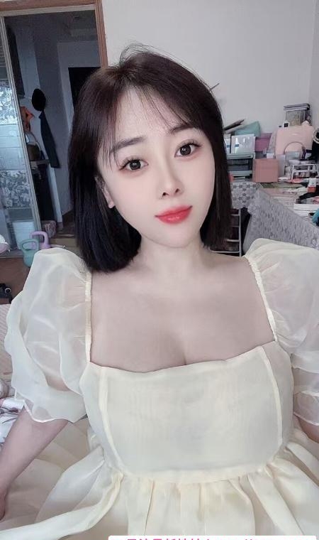短发御姐艾琳 1