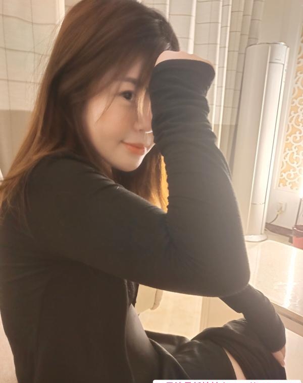 颜值女友感伊伊 1