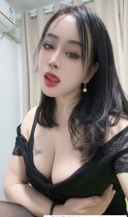 丰台大奶肥臀少妇 1