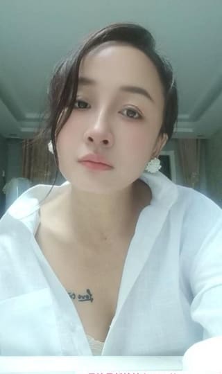 光谷御姐佳佳