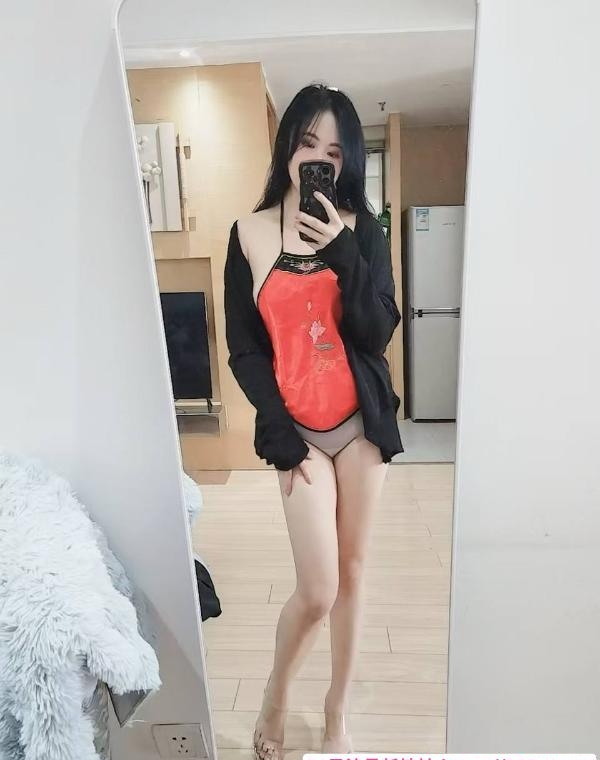 风韵性感服务好妹子 1