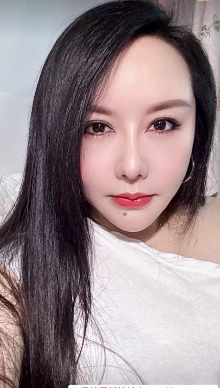 良家少妇小芳 1