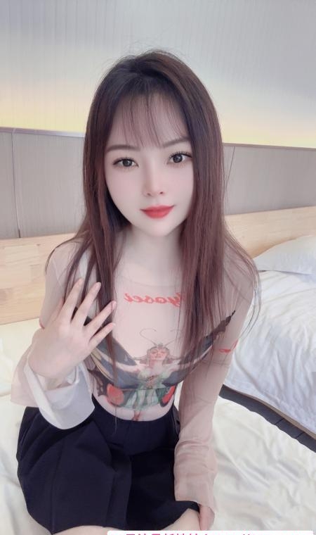 榨汁御姐西西 1