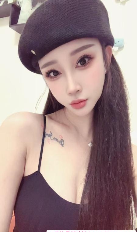 白云宝儿模特身材 1