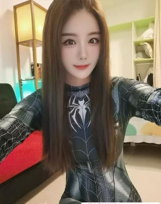 翘臀腰细大熊老师