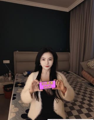 迷人性感骚妹李柏朴