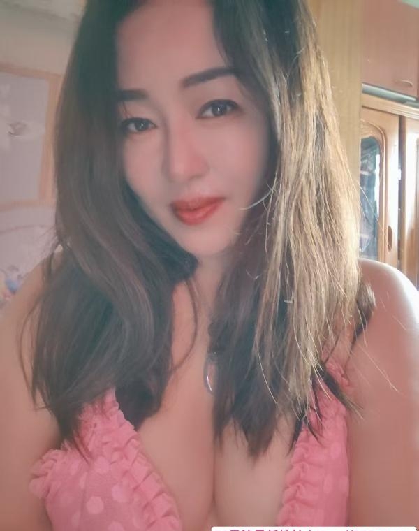 徐汇肥臀熟女 1