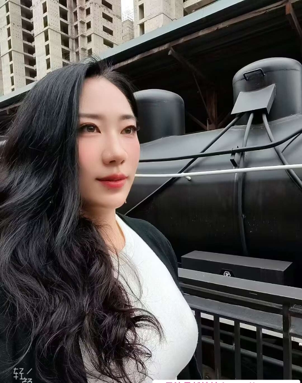 丰台长腿骚少妇 1