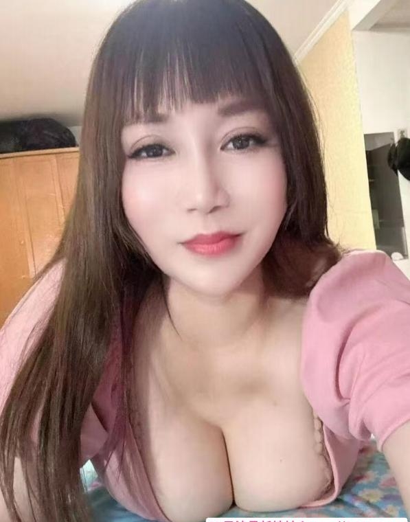三十六路巨尻人妻 2