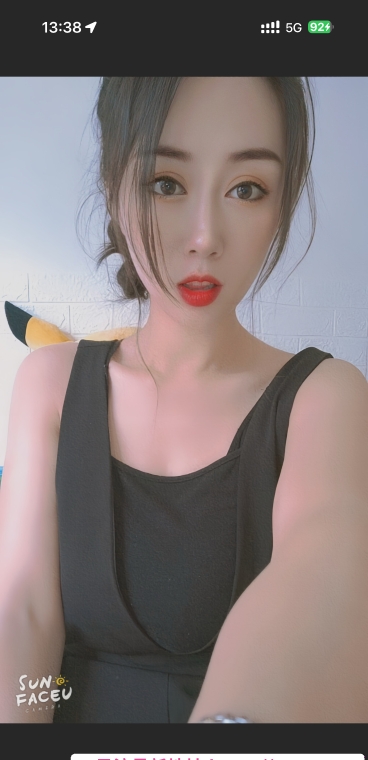 主打服务的静静 2
