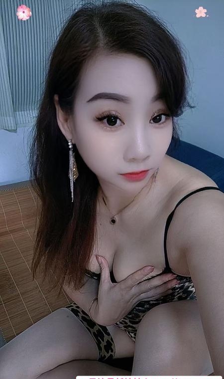 实惠肉臀熟女 2