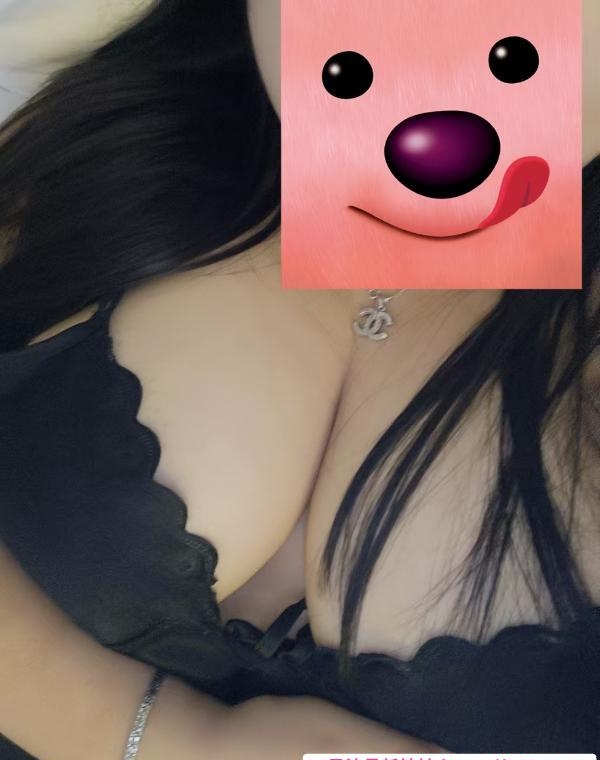 巨乳丰满妹妹 2