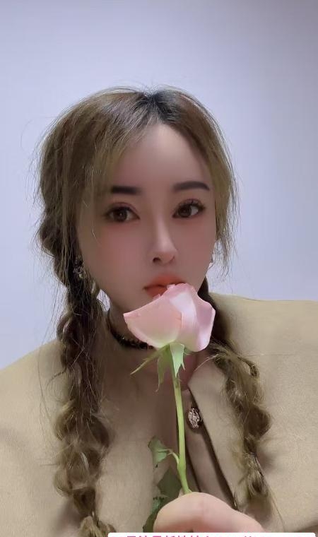马房山嫂子毒龙爽 2