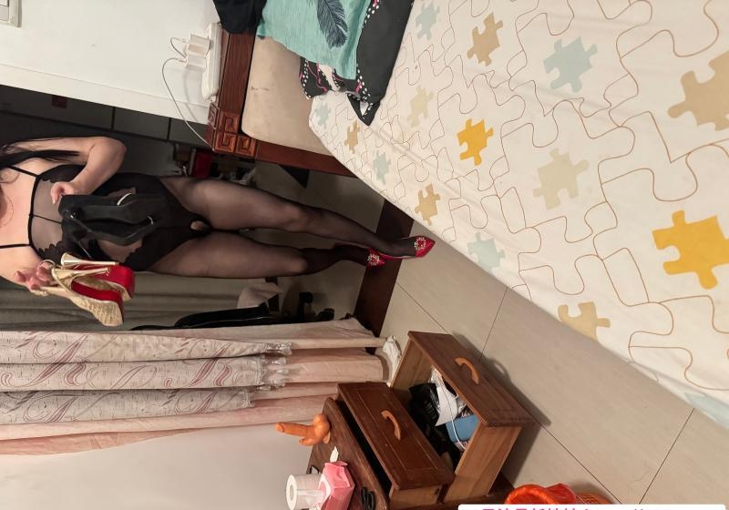 打卡三通熟女 2
