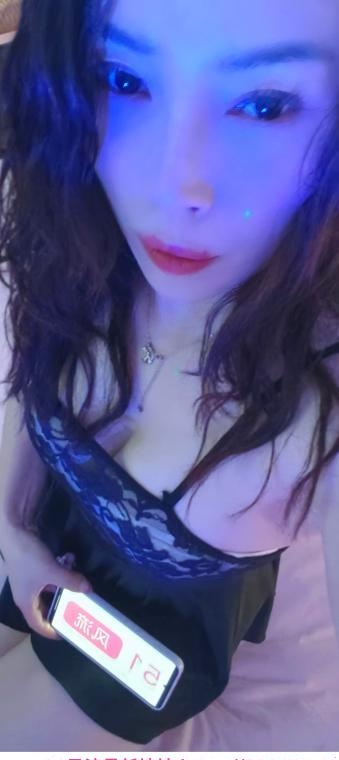大石坝潮喷御姐 2
