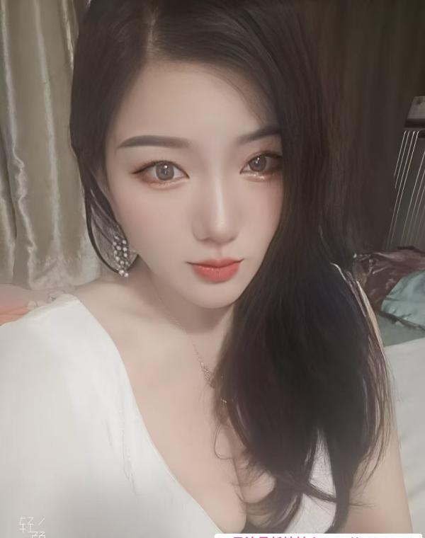 罗湖服务系美女爽爆 2