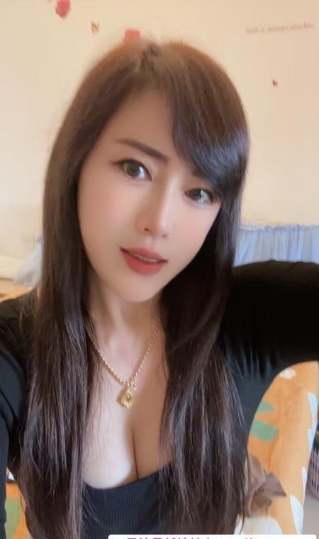 御姐人妻风骚少妇 2