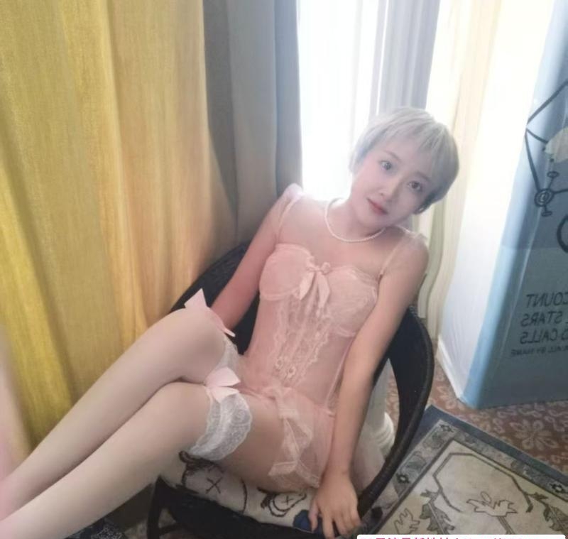 一米五娇小贝宁 2