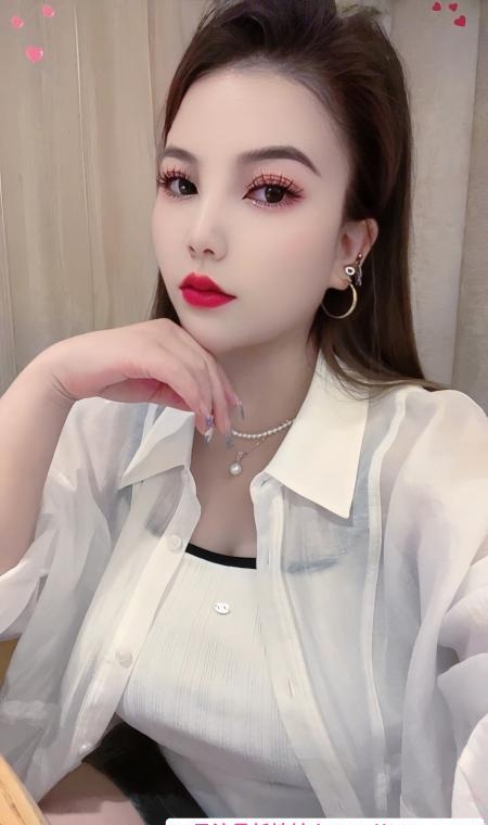 南开丰满巨乳少妇 2