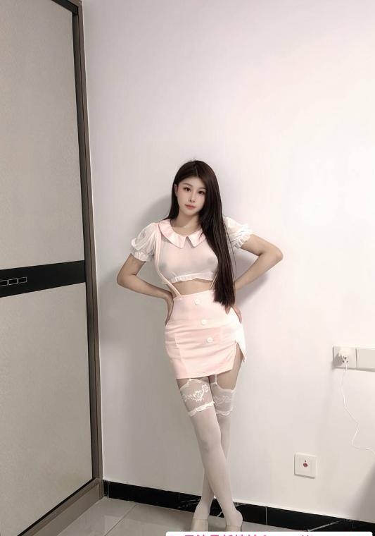 上城制服魅魔诱惑 2