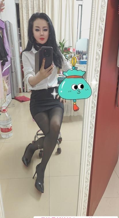 白云骚妇馨馨 2
