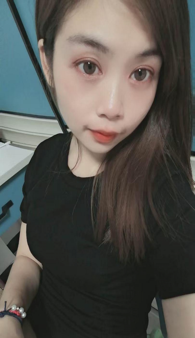 热情主动身材好妹子 2