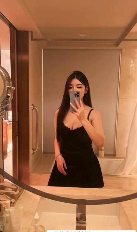 长腿大胸情趣妹子 3
