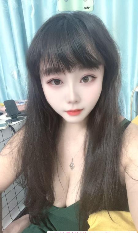 白云丰满美少妇 3