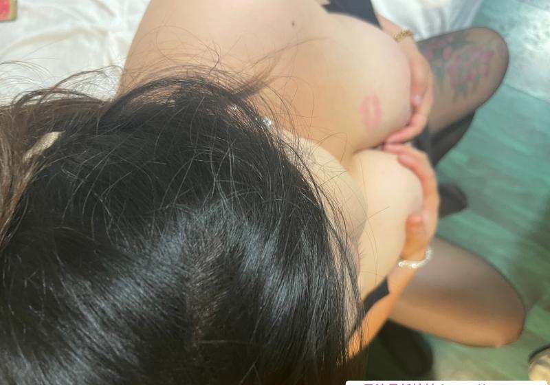 三通玩得开的年轻妹妹 3