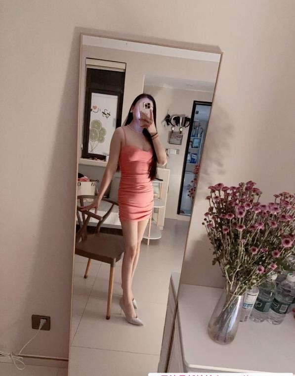 滨江服务系小骚货 3