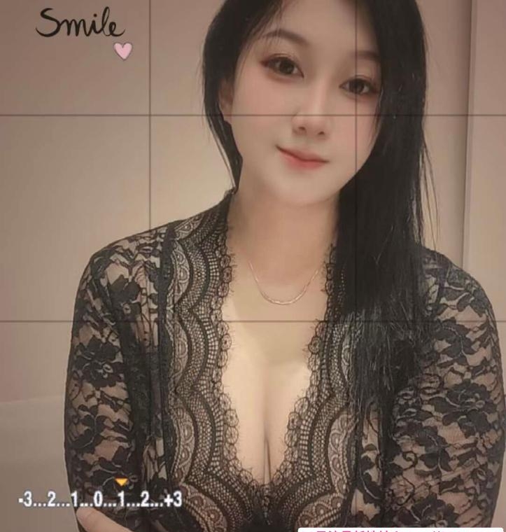 天河性感大奶潼潼 3