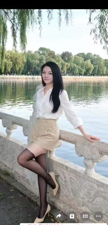慧子AV水床老师 3