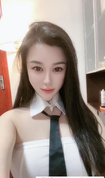 魔鬼身材小可欣 3