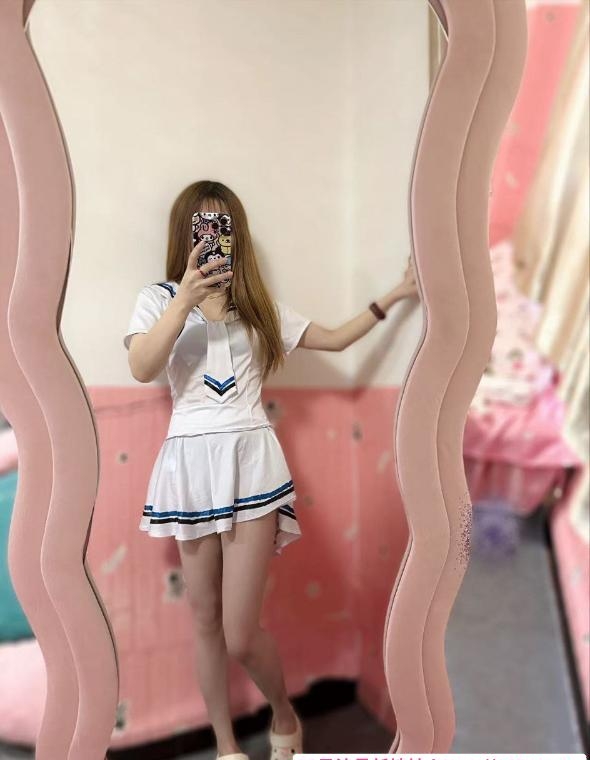丰台制服诱惑嫩妹 3