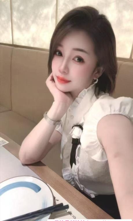 龙华服务系可菲 3