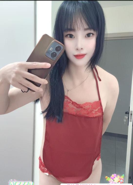 黑丝巨乳深喉爽 3