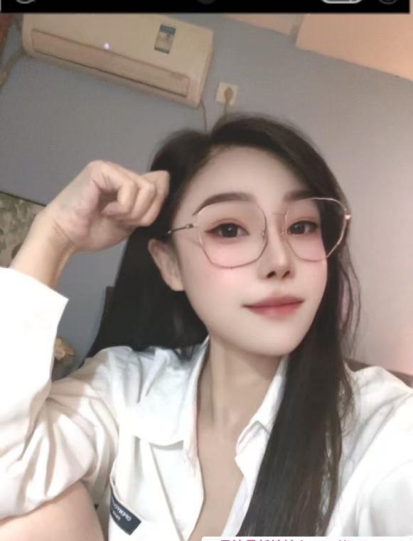 瑜伽美女小七 3