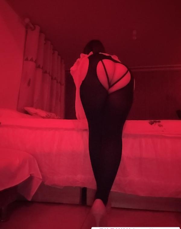 三百泄火少妇 3