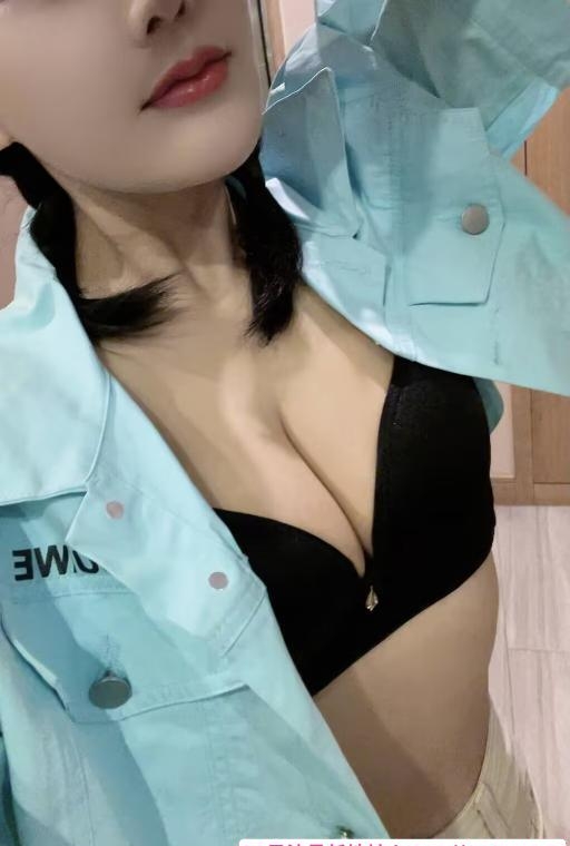 体验不错的依依老师 3