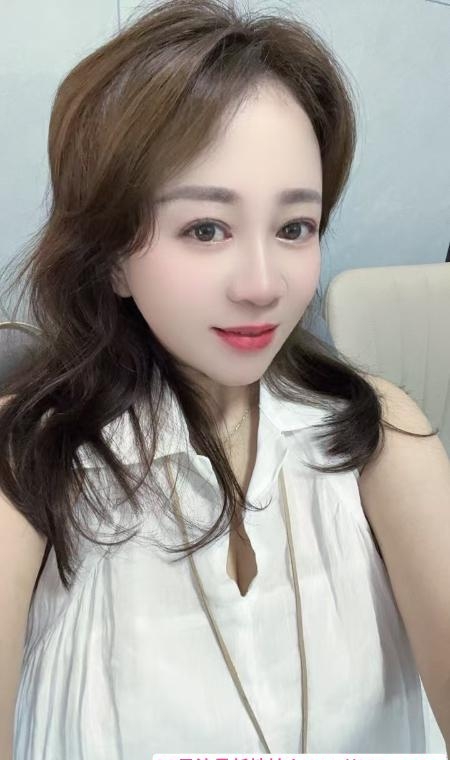 上城东站大胸倩倩 4