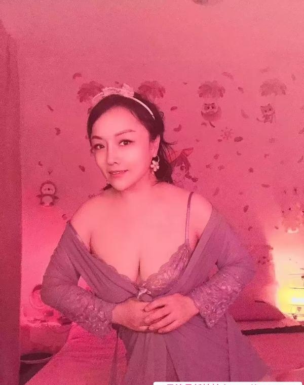 武昌杨家湾骚大奶 4