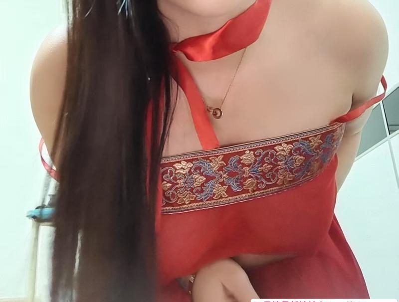 D奶台妹服务系御姐 4